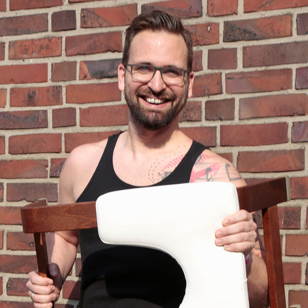 Portrait of a smiling member of the FeetUp community